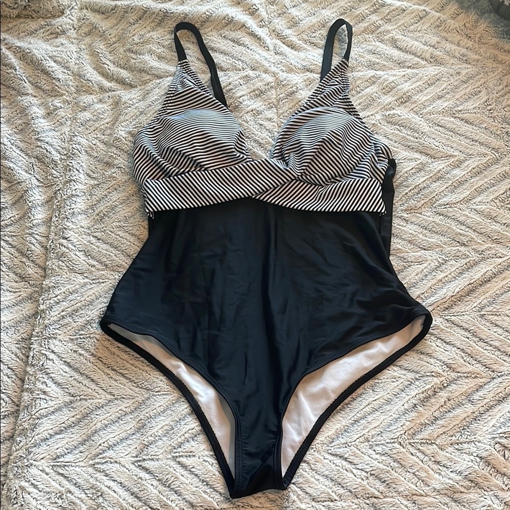 Women's Black White Striped One Piece Swimsuit Plunging V Neck Tummy Control